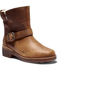 Timberland GRACEYN BIKER WP Brown Ankle Boots Available in women's sizes.